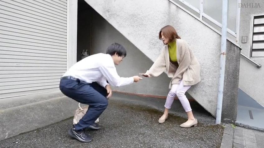 avjapan ลูกเลี้ยงแอบเย็ดกับลูกเลี้ยงแบบแตกใน DLDSS-277 4