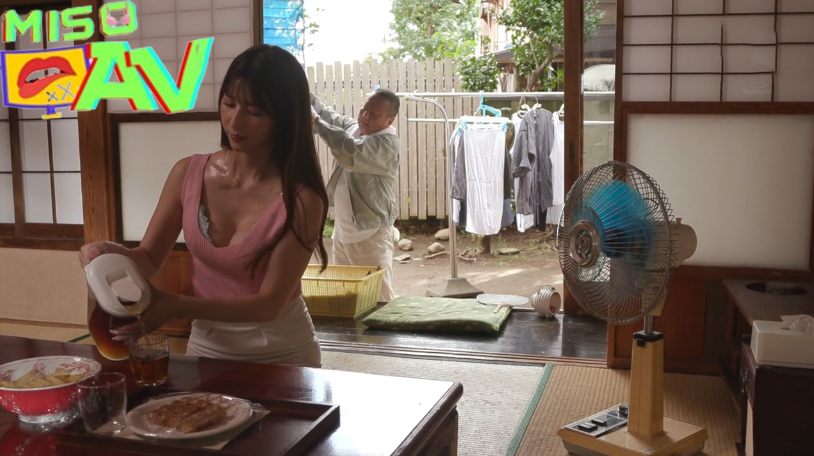 xxxญี่ปุ่น หญิงสาวที่รักพ่อตามากกว่าสามี JUQ-637